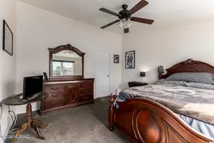 2854 E Cottonwood Club Ln, Tucson, AZ 85706 - Photo 19