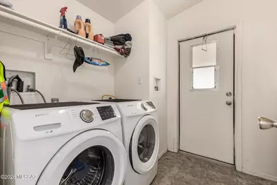 2854 E Cottonwood Club Lane, Tucson, AZ 85706 - Photo 31