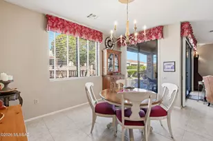 1910 W Amblemorn Dr, Green Valley, AZ 85622 - Photo 11