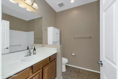 5829 S Waynes Way, Green Valley, AZ 85622 - Photo 37