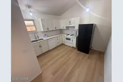 2512 E Eastland Street, Tucson, AZ 85716 - Photo 9