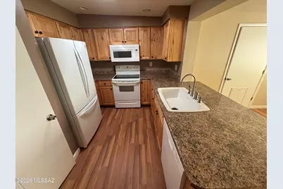 9132 E 42nd Street, Tucson, AZ 85730 - Photo 11