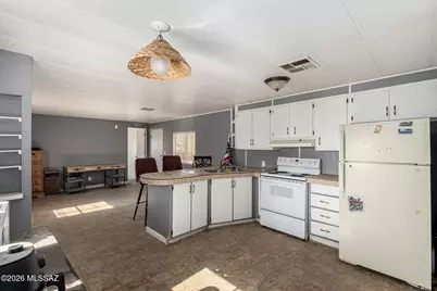 7670 N Star Grass Drive, Tucson, AZ 85741 - Photo 9