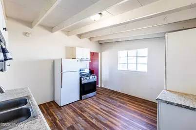 104 E Apache Street, Huachuca City, AZ 85616 - Photo 15