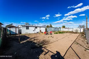 104 E Apache St, Huachuca City, AZ 85616 - Photo 7