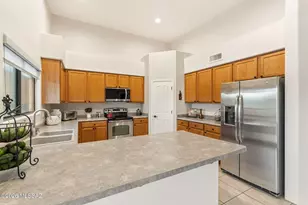 10346 E Vail Trap Spring Ct, Tucson, AZ 85748 - Photo 21