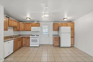 4774 E Andrew St, Tucson, AZ 85711 - Photo 9