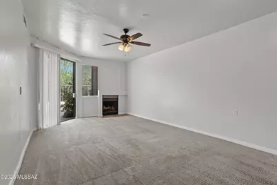 5675 N Camino Esplendora #2110, Tucson, AZ 85718 - Photo 17