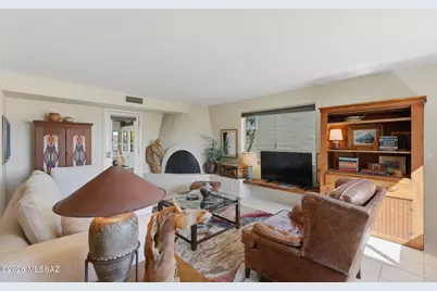 2780 S Camino Iturbide, Green Valley, AZ 85622 - Photo 5