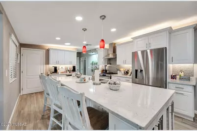 6510 N Longfellow Drive, Tucson, AZ 85718 - Photo 5