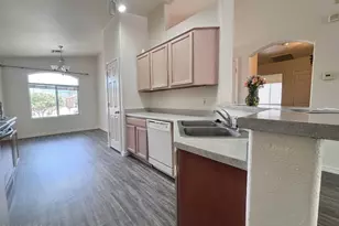 9562 E Gershon Ln, Tucson, AZ 85748 - Photo 5