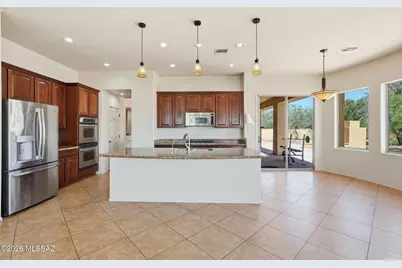 12911 W Zebra Aloe Place, Tucson, AZ 85743 - Photo 15