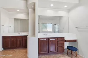 12911 W Zebra Aloe Pl, Tucson, AZ 85743 - Photo 25