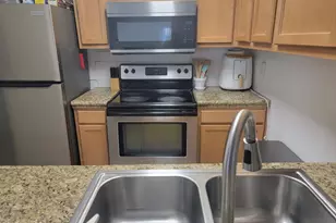 951 N Euclid Ave, Tucson, AZ 85719 - Photo 3