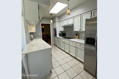 1290 W Camino Velasquez, Green Valley, AZ 85622 - Photo 11