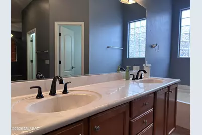 7501 S Woodbury Grove Drive, Tucson, AZ 85757 - Photo 23