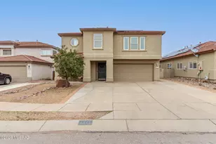8449 E Hodgman Pl, Tucson, AZ 85747 - Photo 3
