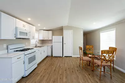 3880 E Astro Street, Hereford, AZ 85615 - Photo 7