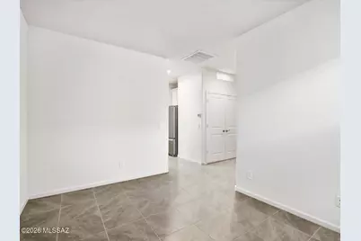 9630 N Solstice Avenue, Tucson, AZ 85743 - Photo 5