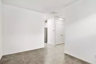 9630 N Solstice Ave, Tucson, AZ 85743 - Photo 5