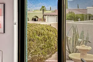 609 W Camino del Bondadoso, Green Valley, AZ 85614 - Photo 11