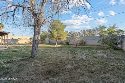 6242 E 35th Street, Tucson, AZ 85711 - Photo 25