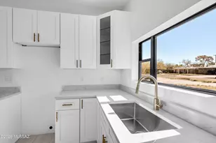 4005 E 17th St, Tucson, AZ 85711 - Photo 9