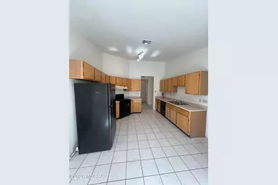 3292 S Kristina Park Loop, Tucson, AZ 85730 - Photo 17