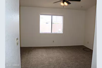 9690 N Donegal Place, Tucson, AZ 85742 - Photo 7