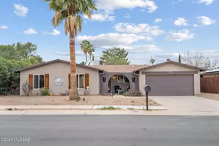 2961 N RÃ­o Verde Dr, Tucson, AZ 85715 - Photo 31