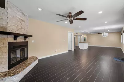 2961 N RÃ­o Verde Drive, Tucson, AZ 85715 - Photo 9