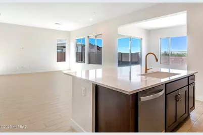 13273 N Galena Trail, Oro Valley, AZ 85755 - Photo 17