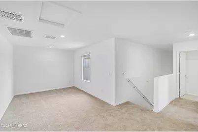 10453 W Beaman Lane, Marana, AZ 85653 - Photo 17