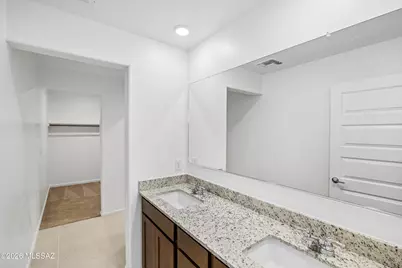 10453 W Beaman Lane, Marana, AZ 85653 - Photo 15