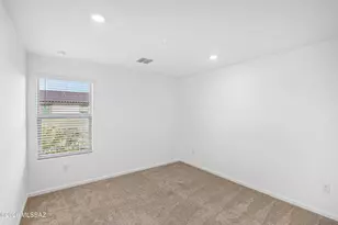10453 W Beaman Ln, Marana, AZ 85653 - Photo 23