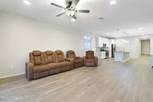 35126 S Stargazer Ave, Red Rock, AZ 85145 - Photo 9