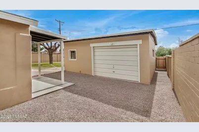827 W Calle Castile, Tucson, AZ 85756 - Photo 27