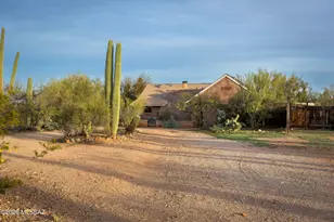 3809 W Camino Nuestro, Tucson, AZ 85745 - Photo 33