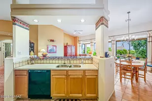 4891 S Desert Sunset Dr, Green Valley, AZ 85622 - Photo 15