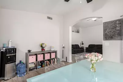 7951 S Wild Primrose Avenue, Tucson, AZ 85747 - Photo 13