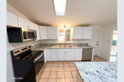 5202 E 2nd Street, Tucson, AZ 85711 - Photo 11