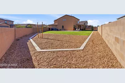 7352 S Via Plaza Del Maya, Tucson, AZ 85756 - Photo 3