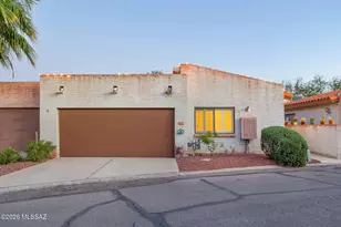 2000 E Campbell Terrace, Tucson, AZ 85718 - Photo 1
