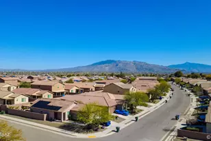 8746 E Stone Meadow Cir, Tucson, AZ 85730 - Photo 25
