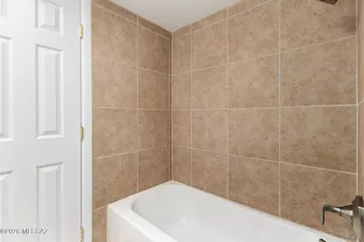712 W Limberlost Drive #16, Tucson, AZ 85705 - Photo 15