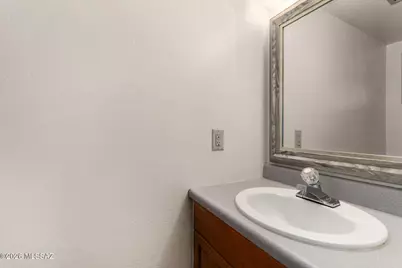 712 W Limberlost Drive #16, Tucson, AZ 85705 - Photo 19