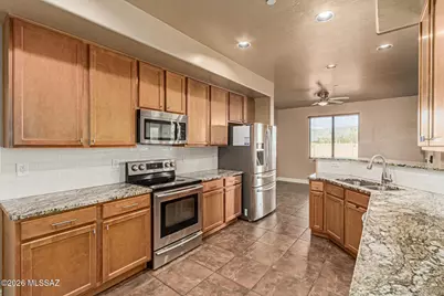 9393 S Via Bandera, Vail, AZ 85641 - Photo 11