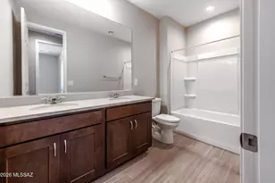 13425 N Sanidine Dr, Oro Valley, AZ 85755 - Photo 5