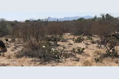 1470 S Melpomene Way, Tucson, AZ 85748 - Photo 5