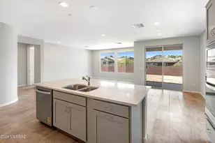 13384 N Nepheline Wy, Oro Valley, AZ 85755 - Photo 7